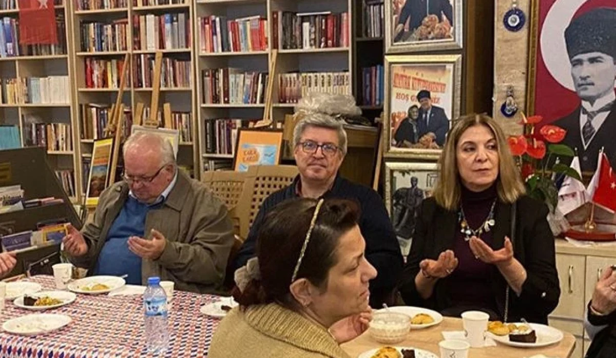 K&uuml;lt&uuml;r, Sohbet ve Dayanışma Aynı &Ccedil;atı Altında Buluşuyor