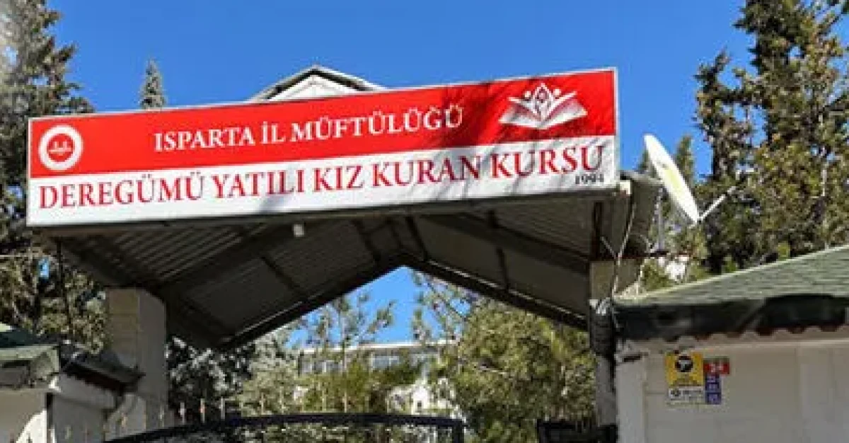 Kur'an talebeleriyle iftar ve sahurunuzu paylaşmaya hazır mısınız ?