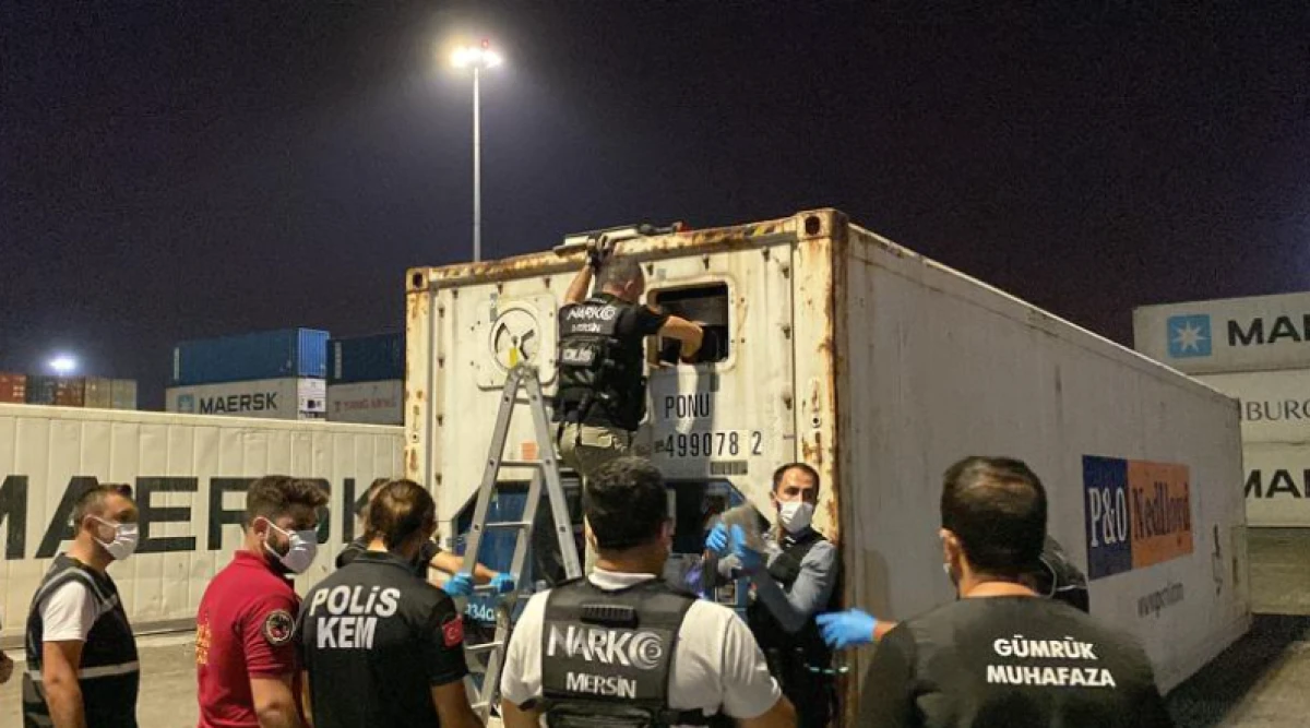 Mersin Limanı'nda 298 kilo kokain ele ge&ccedil;irildi
