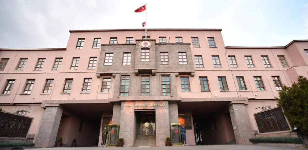 Milli Savunma Bakanlığı 3.097 Sürekli İşçi Alacak