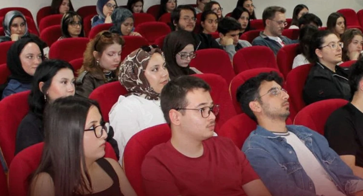 M&Uuml;ŞTERİ İLİŞKİLERİ Y&Ouml;NETİMİ SD&Uuml;'DE ELE ALINDI