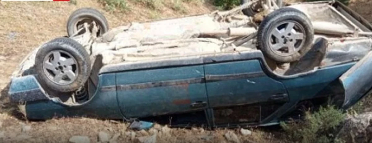 Otomobil Şarampole Devrildi: Sürücü Yaralandı