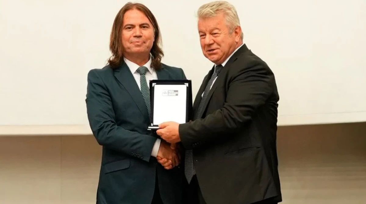 Prof. Dr. Mustafa Genç’e Kültür ve Sanat Alanında Çifte Başarı