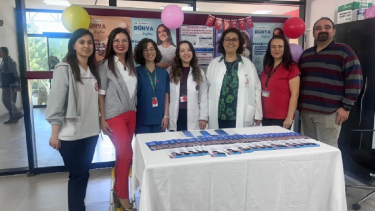 Sd&uuml; Araştırma hastahanesinde Aşı Haftası Kapsamında Bilgilendirme Standı Kuruldu