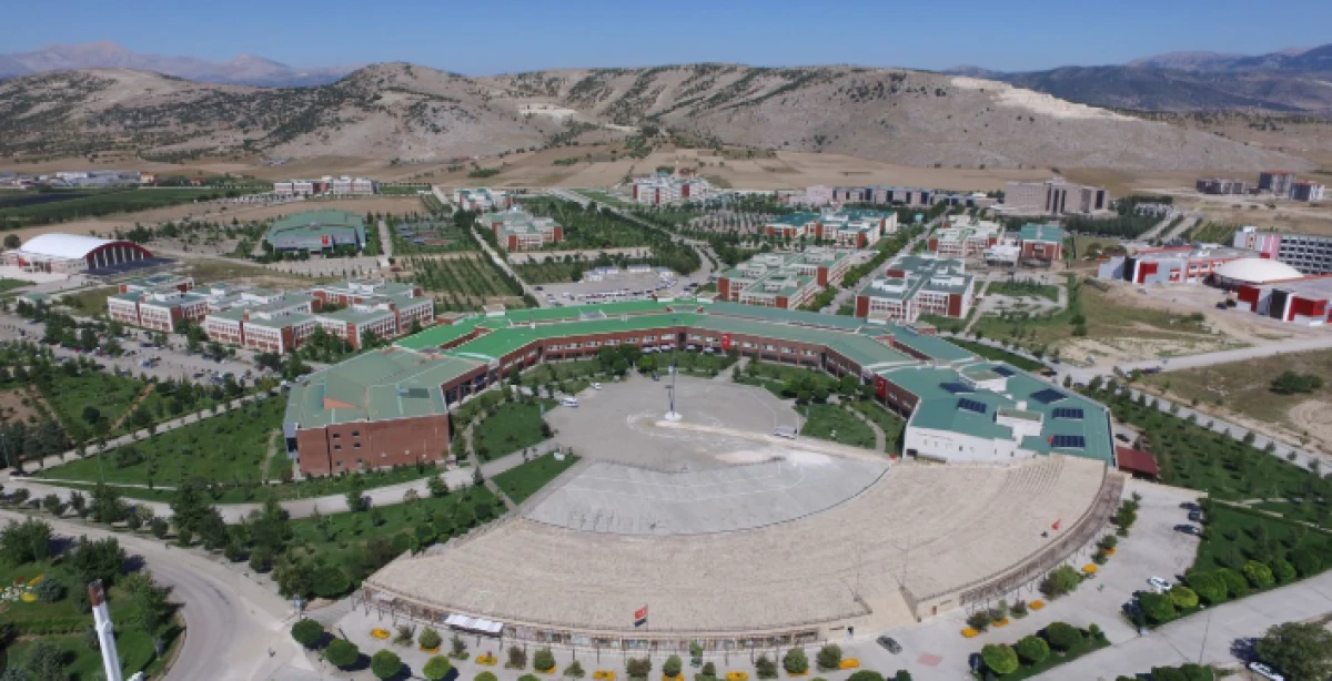 SDÜ Girişimci ve Yenilikçi Üniversiteler Arasında 49. Sırada Yer Aldı