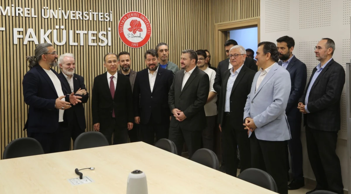 SD&Uuml; İlahiyat Fak&uuml;ltesinde T&uuml;rkiye&rsquo;nin İlk Modern Proje Ofisi A&ccedil;ıldı