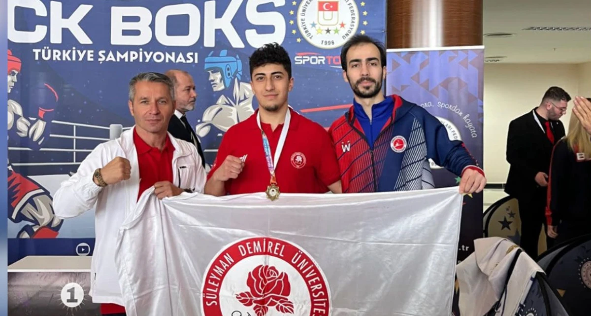 SD&Uuml;&rsquo;l&uuml; Hamit T&uuml;rkiye Şampiyonu oldu