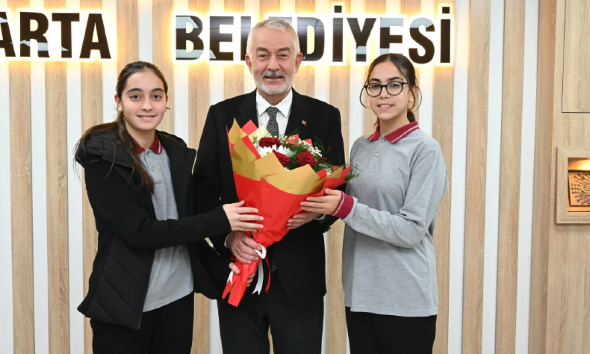 Şehit Mustafa G&ouml;z&uuml;tok Ortaokulu&rsquo;ndan Başkan Başdeğirmen&rsquo;e teşekk&uuml;r &ldquo;Eğitim dostu bir başkanımız var&rdquo;