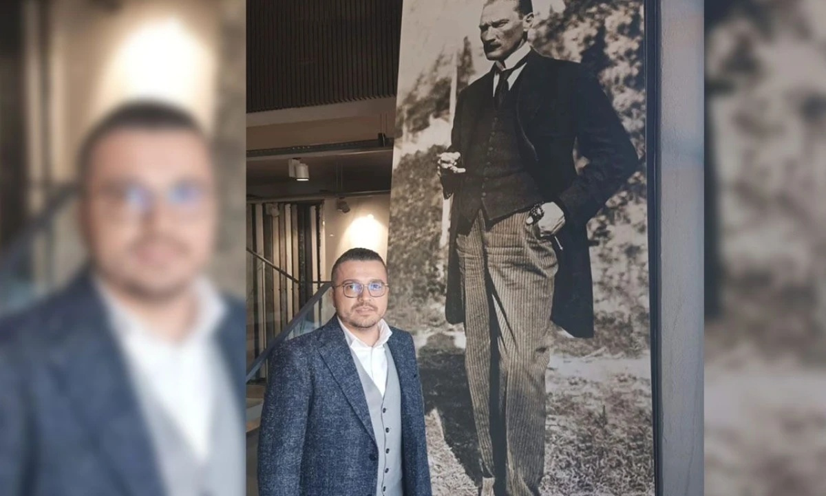 Seramikten yapılan dev Atat&uuml;rk Portresi, Isparta Kale Seramik'te sergileniyor