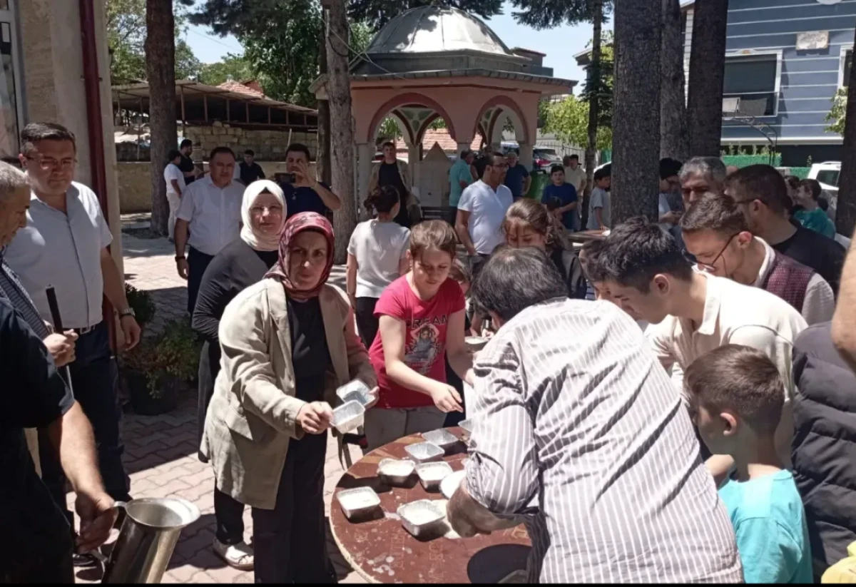 Sidre’de aşure geleneği sürüyor