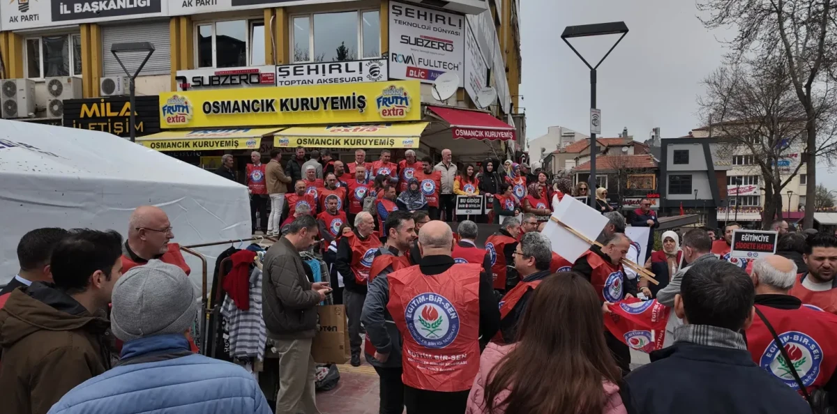 Silahlı Saldırıya Sert Tepki! Eğitim Camiası Sokağa İndi