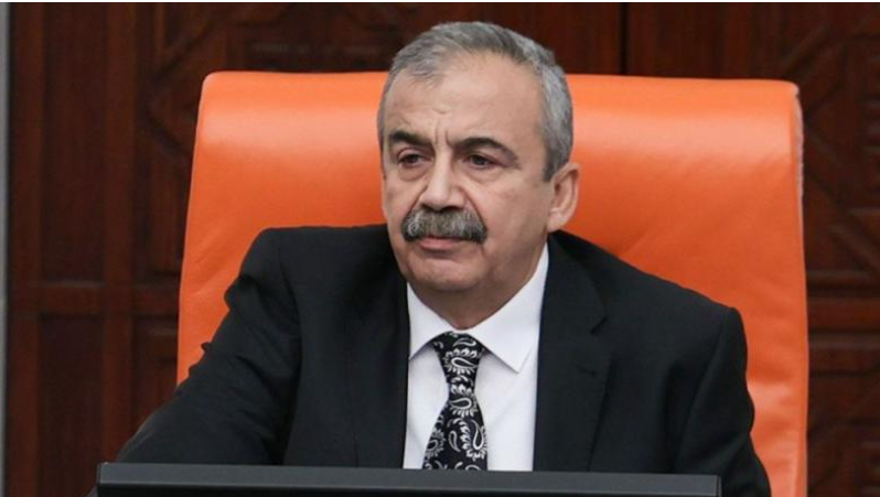 Sırrı Süreyya Önder'in sağlık durumuyla ilgili hastaneden açıklama