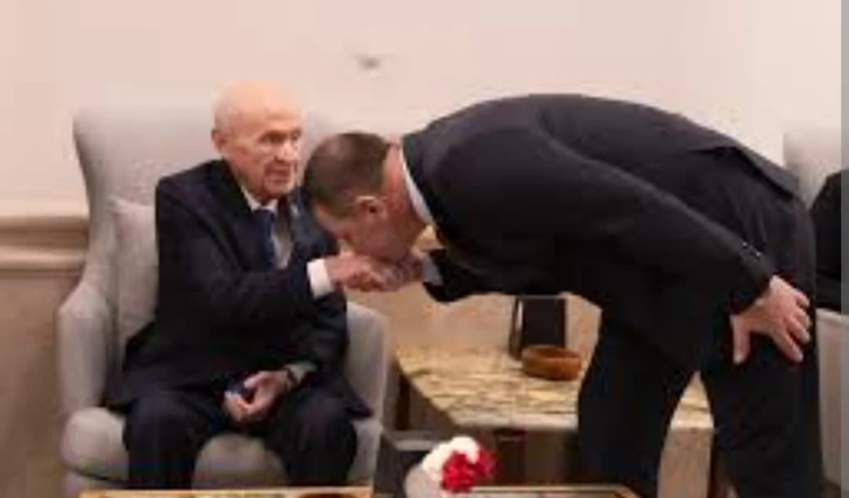 Sönmez'den Bahçeli'ye Sürpriz Bayram Ziyareti