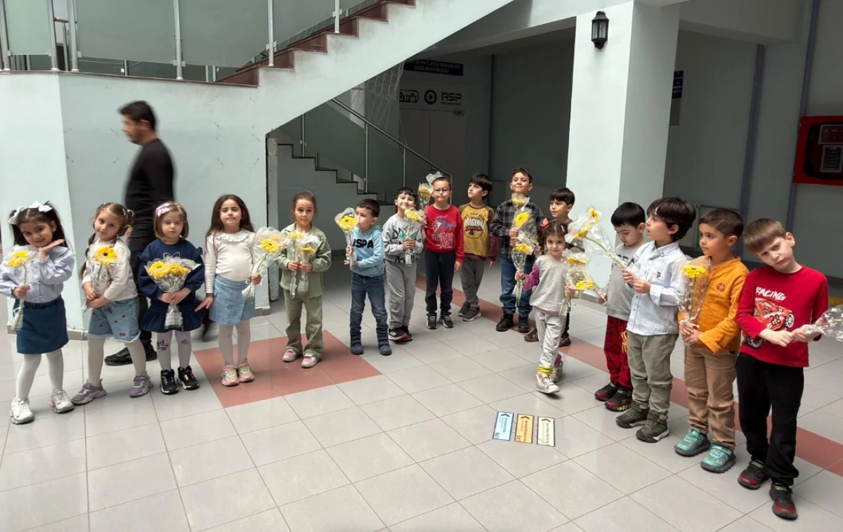 S&uuml;leyman Demirel Anaokulu Miniklerinden Polis Haftası&rsquo;nda Emniyet M&uuml;d&uuml;rl&uuml;ğ&uuml;ne Anlamlı Ziyaret