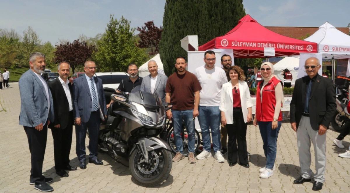 S&uuml;leyman Demirel &Uuml;niversitesi 2026 Bilim, K&uuml;lt&uuml;r ve Spor Festivali Başladı