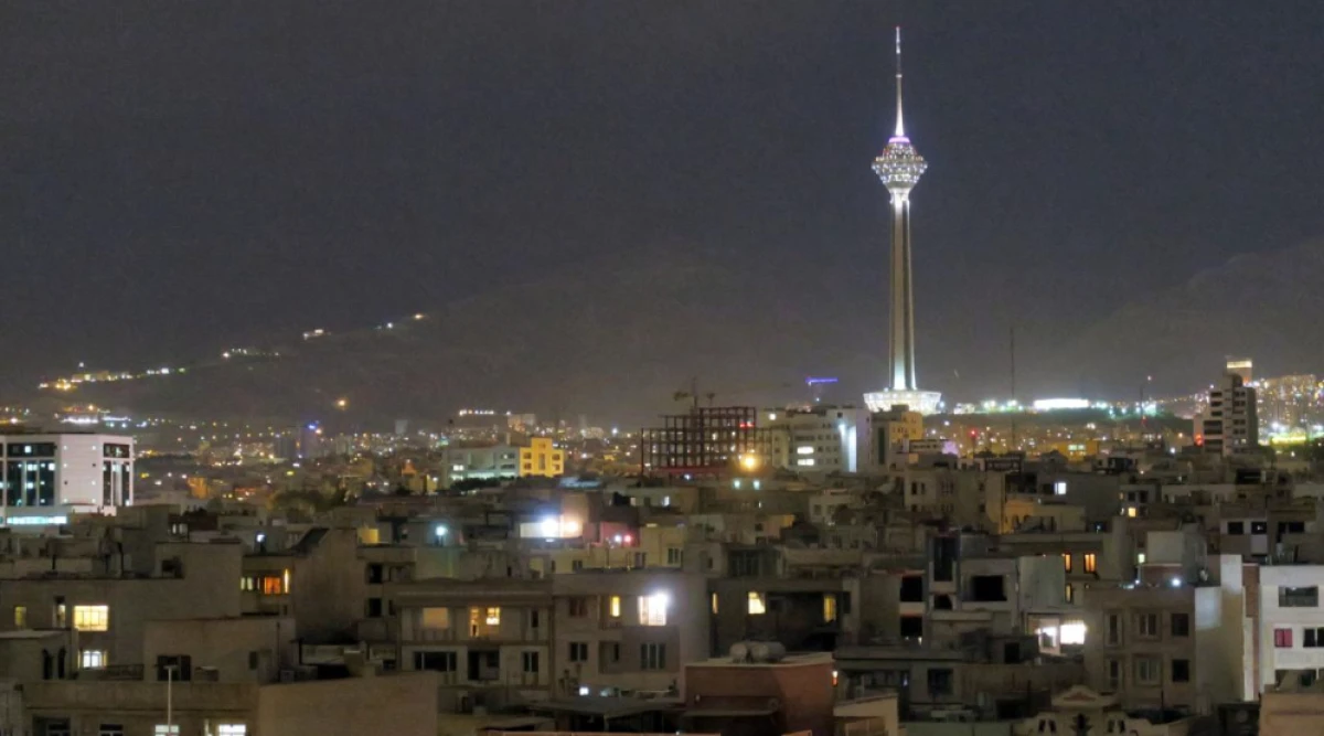 Tahran'a zehirli yağmur yağıyor