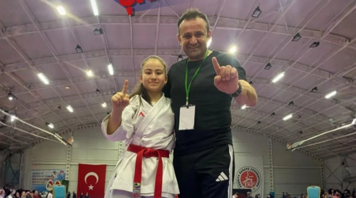 TED Koleji &Ouml;ğrencisi Mukaddes Feyza Y&uuml;kselmiş T&uuml;rkiye Şampiyonu 