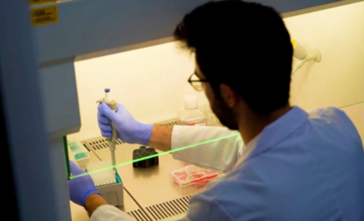 Türk bilim insanları başardı: Bakteri dışarı 'haber verecek'