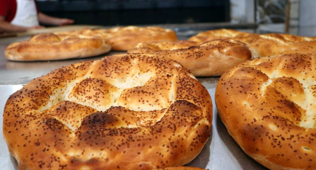 T&uuml;rkiye genelinde Ramazan pidesi fiyatı belli oldu
