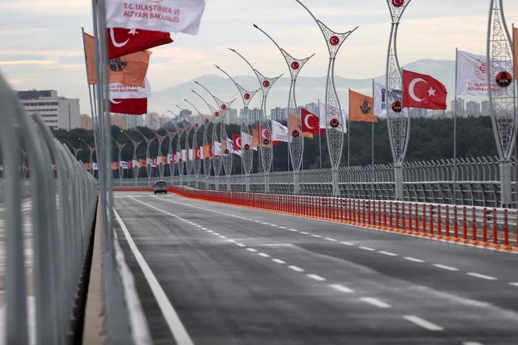 Türkiye'nin en büyük dördüncü köprüsü açılıyor