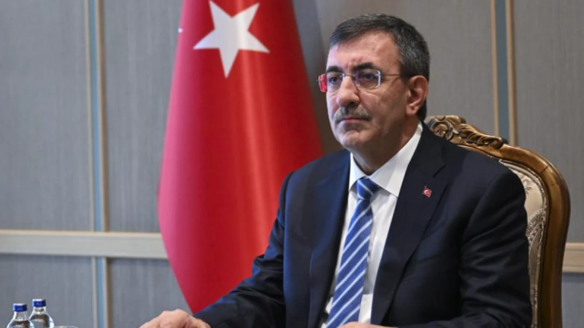 Yılmaz: Bayrağımıza ger&ccedil;ekleştirilen saldırı hi&ccedil;bir şekilde cezasız kalmayacak